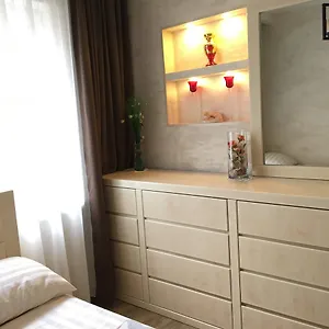 Newly Renovated House Апартаменты Тбилиси